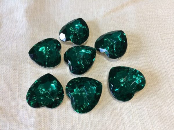 green heart diamante buttons