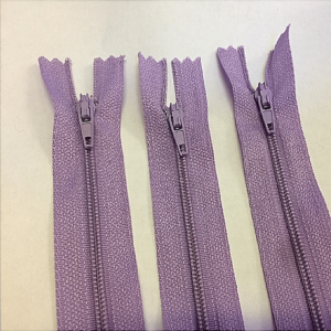purple concealed dress zips ‌‌